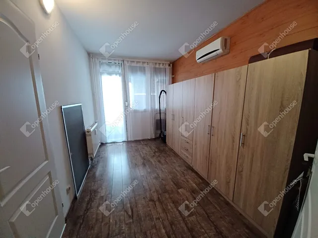 Eladó lakás Debrecen, Vénkert 68 nm