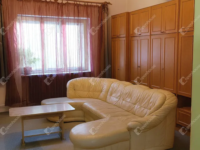 Eladó ház Debrecen, Csapókert 230 nm