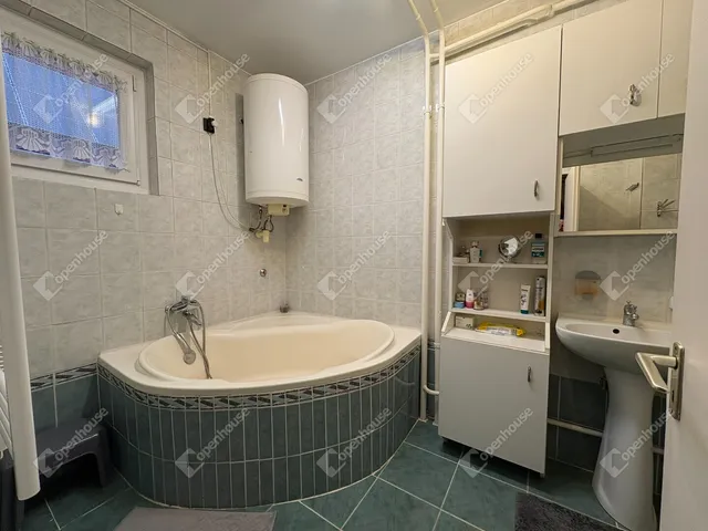 Eladó ház Debrecen, Kondoros 132 nm