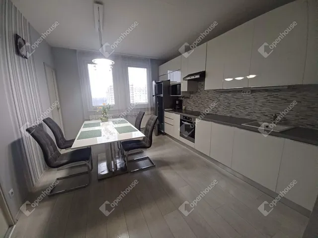 Eladó lakás Debrecen, Tócóskert 63 nm