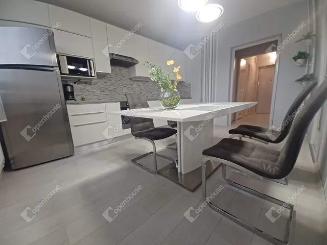 Eladó lakás Debrecen, Tócóskert 63 nm