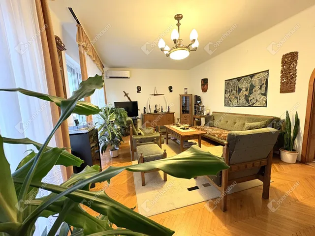 Eladó ház Debrecen, Kondoros 132 nm