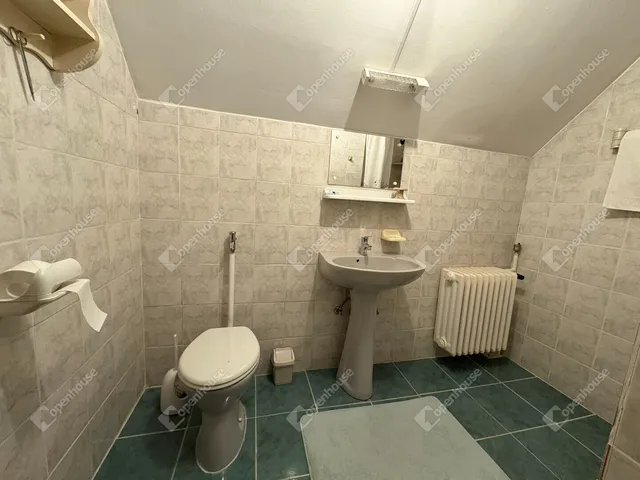 Eladó ház Debrecen, Kondoros 132 nm