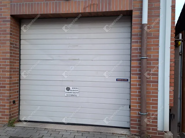 Kiadó garázs Debrecen, Hatvan utcai kert 16 nm