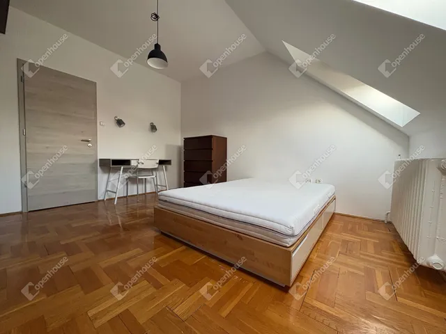 Eladó lakás Debrecen, Nagyerdő 132 nm