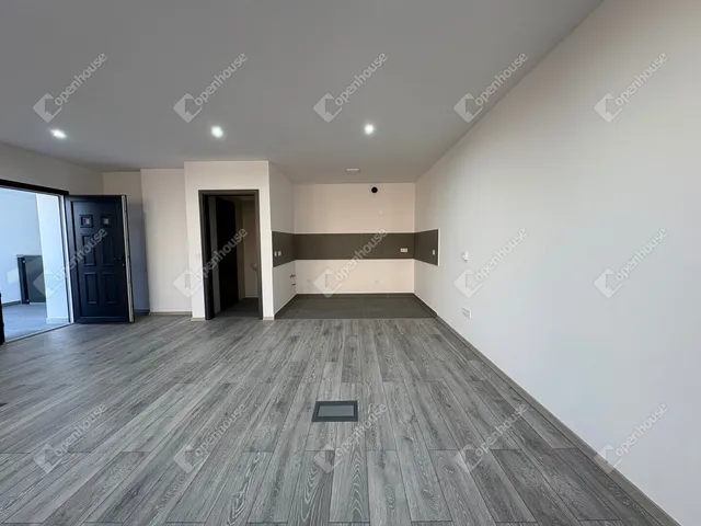 Eladó kereskedelmi és ipari ingatlan Debrecen, Nagyerdőalja 596 nm