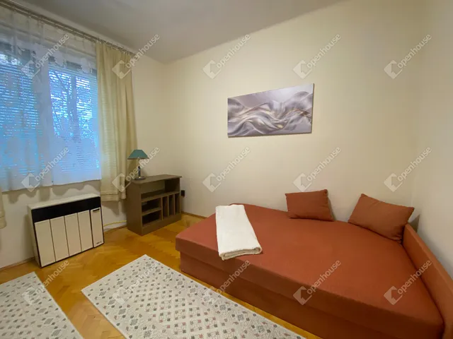 Kiadó lakás Debrecen, Nagyerdő 52 nm