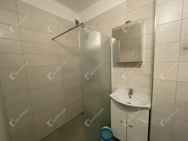 Kiadó lakás Debrecen, Libakert 43 nm