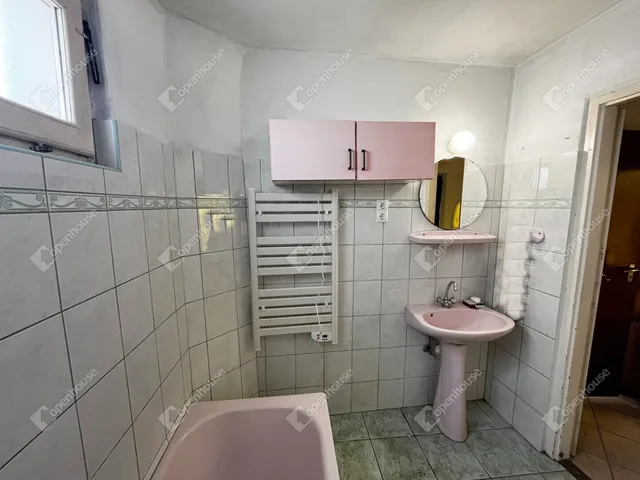 Eladó ház Debrecen, Biharikert 56 nm