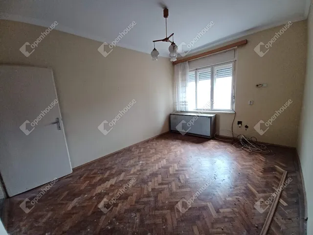 Eladó ház Debrecen, Széchenyikert 70 nm