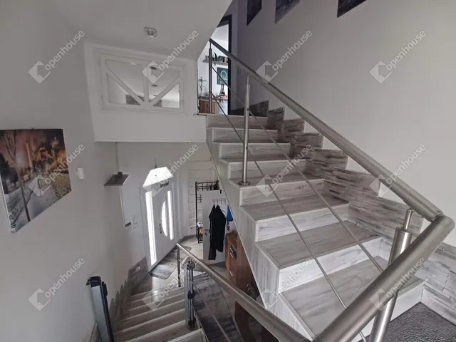 Eladó ház Debrecen, Biharikert 135 nm