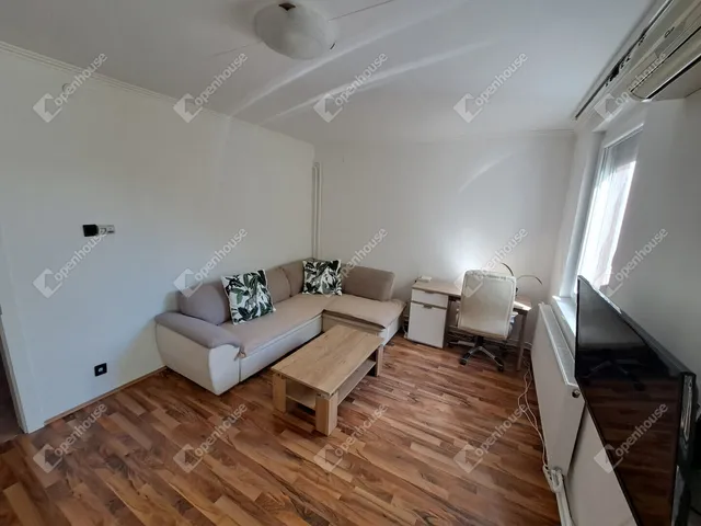 Kiadó lakás Debrecen, Akadémiakert 63 nm