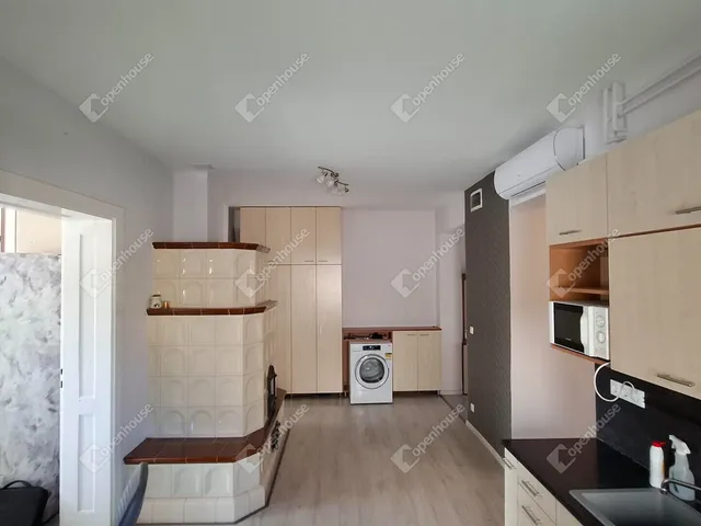 Eladó ház Debrecen, Falóger 79 nm
