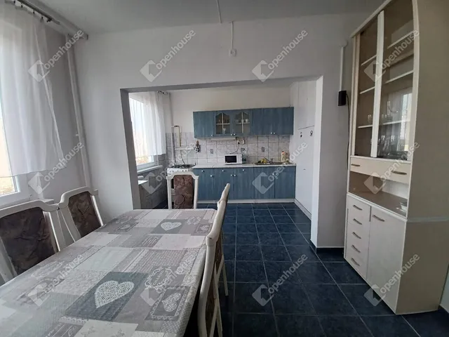 Eladó lakás Debrecen, Vénkert 71 nm