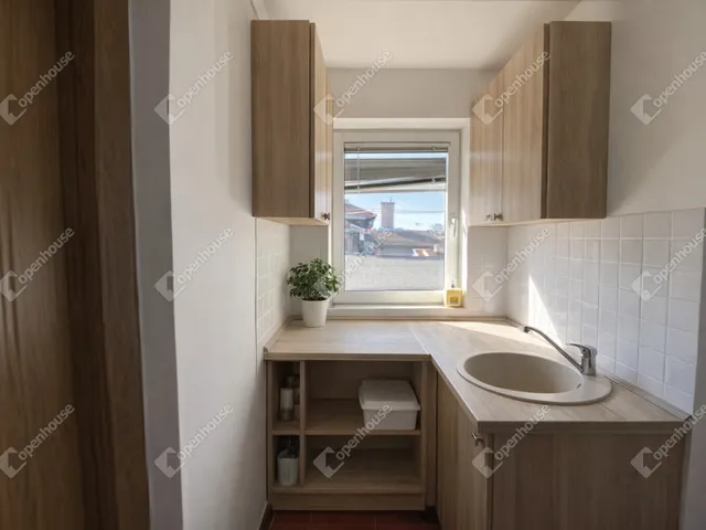 Eladó telek Debrecen 727 nm