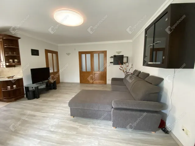 Kiadó lakás Debrecen, Nagyerdő 56 nm