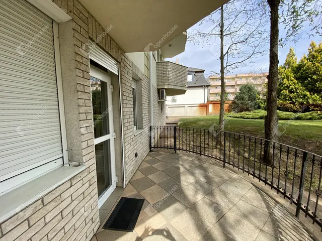 Kiadó lakás Debrecen, Nagyerdő 56 nm