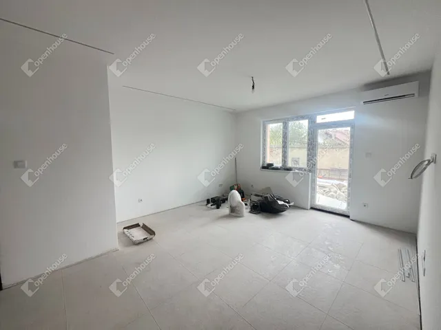 Eladó lakás Debrecen, Csapókert 62 nm