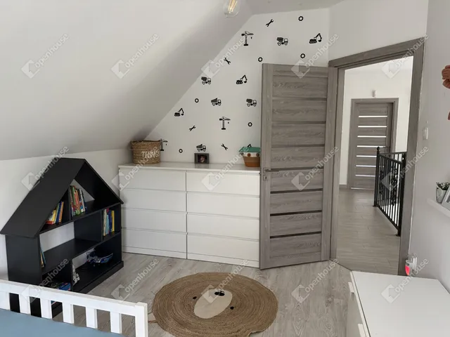 Eladó ház Bocskaikert 210 nm