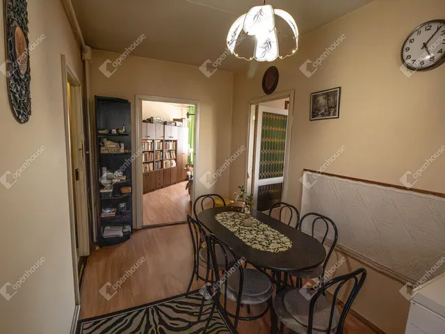 Eladó lakás Debrecen, Tócóvölgy 71 nm