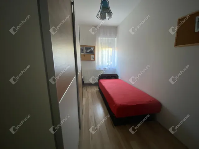 Eladó ház Hajdúsámson 81 nm