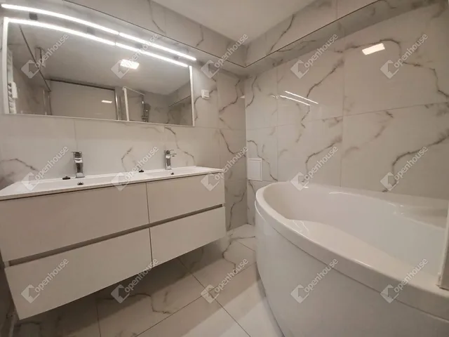 Eladó lakás Debrecen, Belváros 49 nm