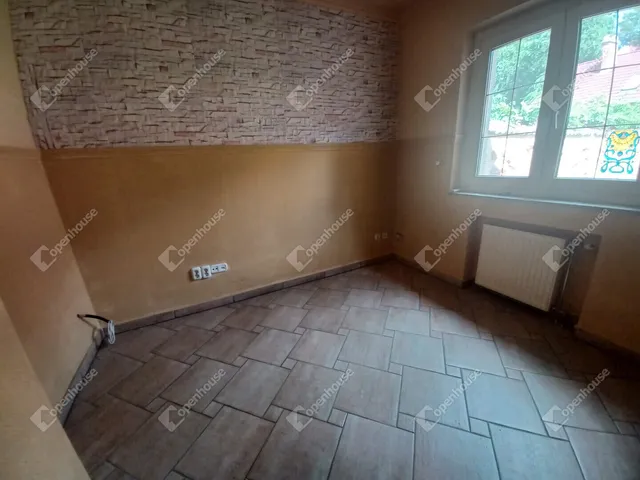 Eladó ház Debrecen, Vénkert 225 nm