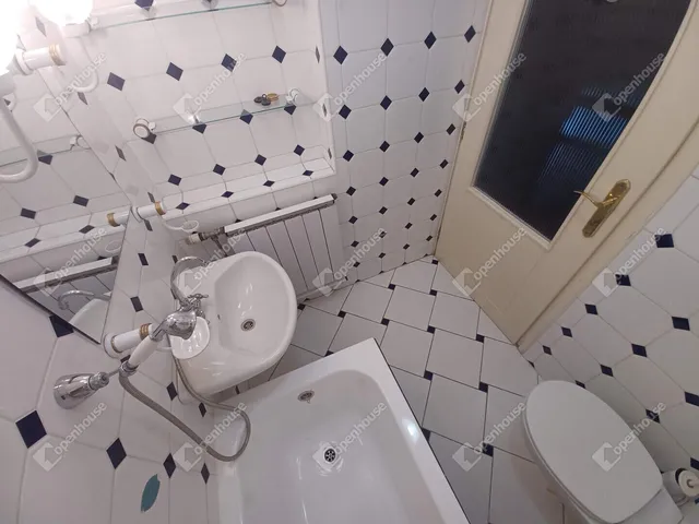 Eladó ház Debrecen, Vénkert 225 nm