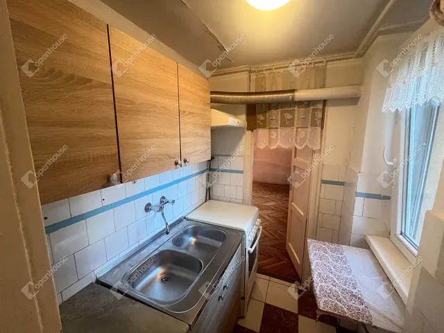 Eladó lakás Téglás 40 nm