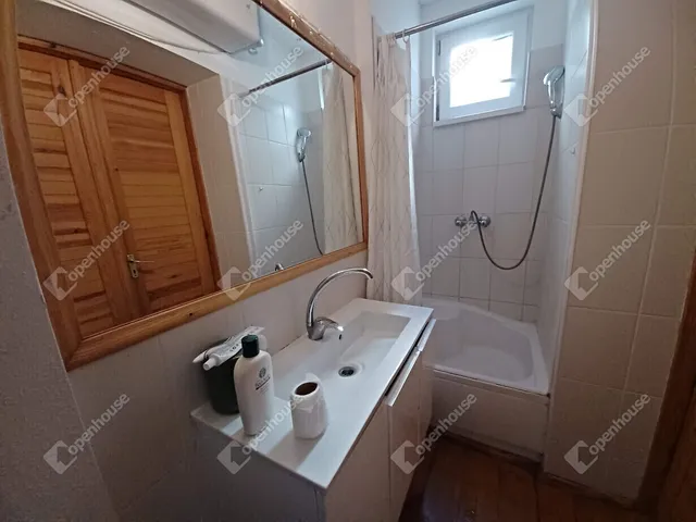 Kiadó ház Debrecen, Belváros 46 nm