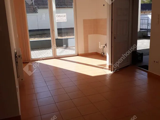 Eladó kereskedelmi és ipari ingatlan Debrecen, Belváros 41 nm