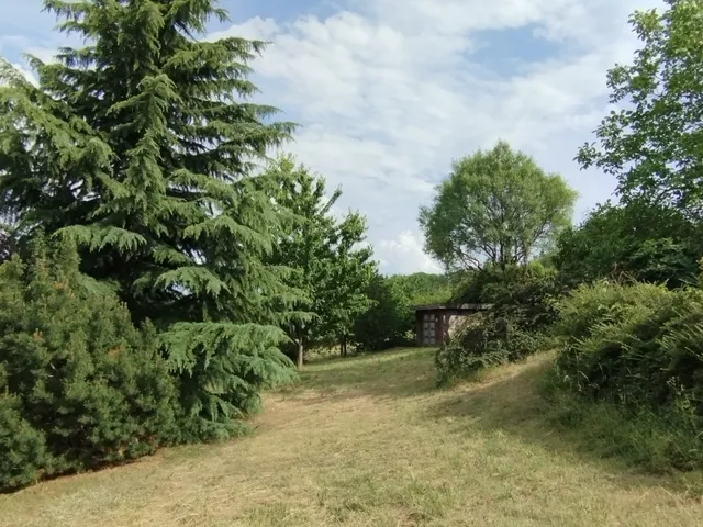 Eladó telek Győrújbarát 1780 nm