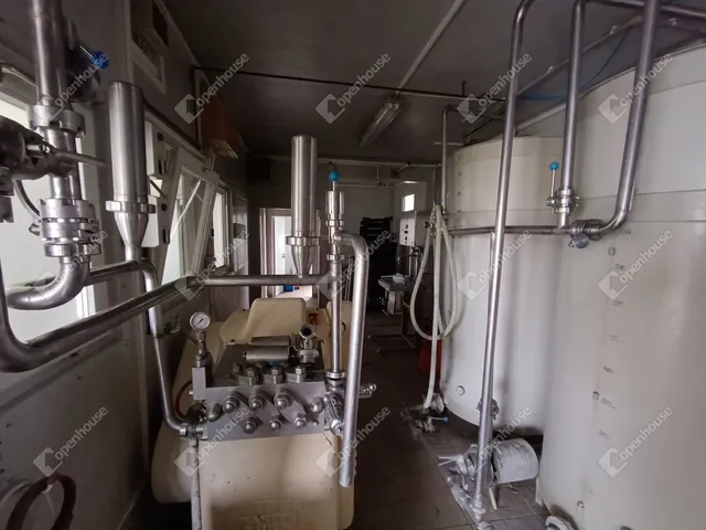 Eladó kereskedelmi és ipari ingatlan Rábcakapi 190 nm
