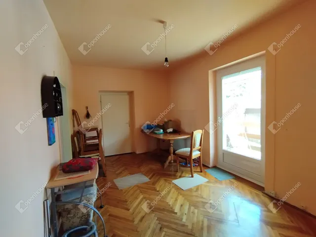Eladó lakás Győr, Nádorváros 66 nm