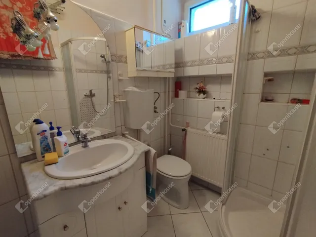 Eladó lakás Győr, Nádorváros 66 nm