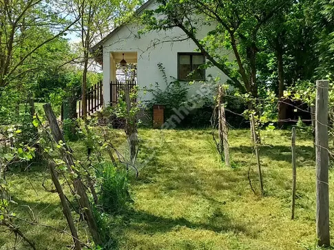Eladó telek Tét 1857 nm