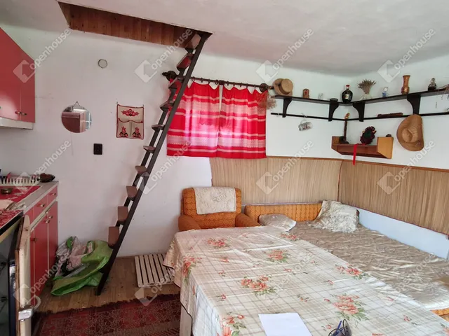 Eladó telek Tét 1857 nm