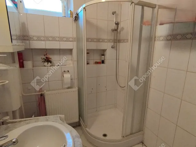 Eladó lakás Győr, Nádorváros 66 nm