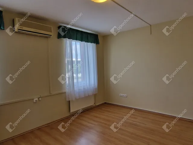 Eladó lakás Győr, Nádorváros 89 nm