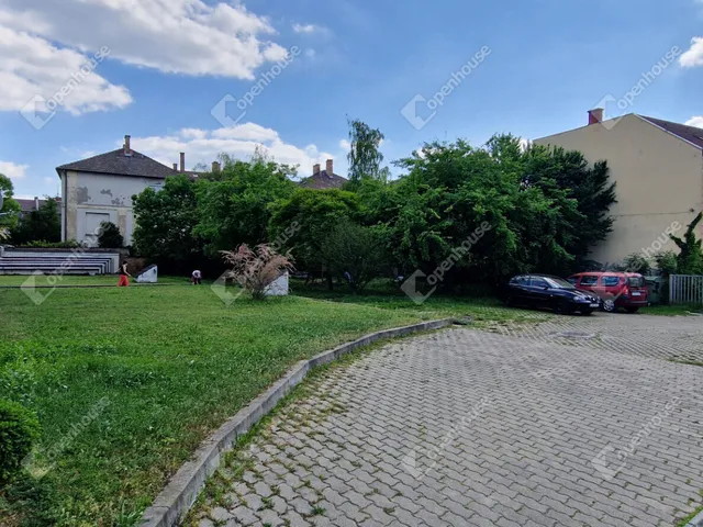 Eladó lakás Győr, Nádorváros 89 nm