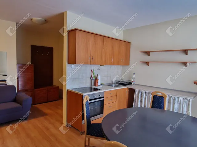 Eladó lakás Győr, Nádorváros 89 nm