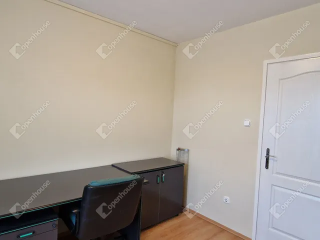 Eladó lakás Győr, Nádorváros 89 nm