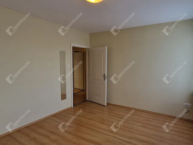 Eladó lakás Győr, Nádorváros 89 nm