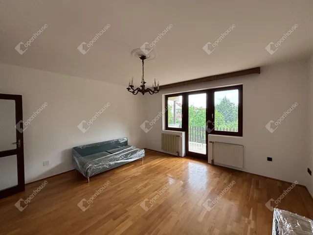 Kiadó lakás Győr, Révfalu 101 nm