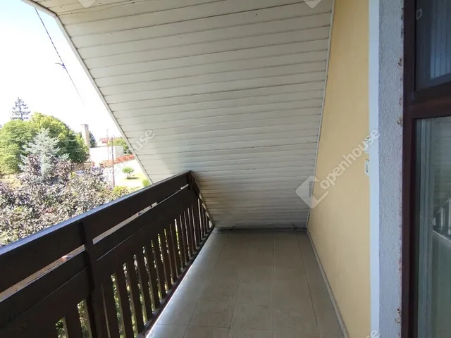 Eladó ház Győr, Győrszentiván 160 nm