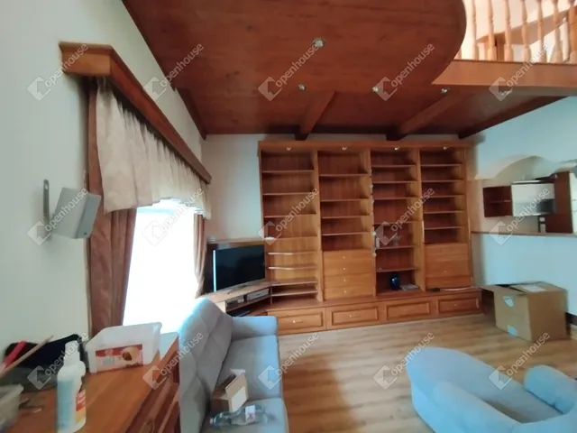 Eladó ház Győr, Győrszentiván 160 nm
