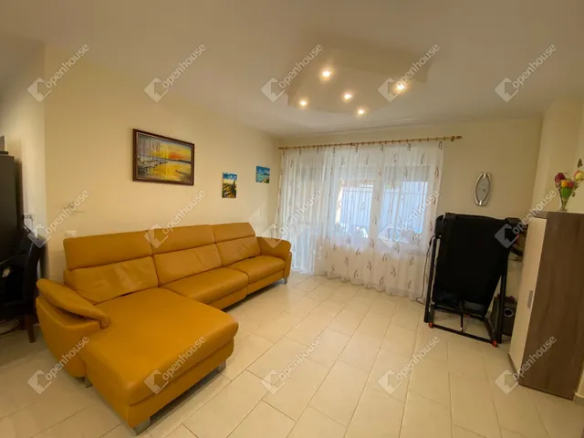 Eladó ház Nyúl 85 nm