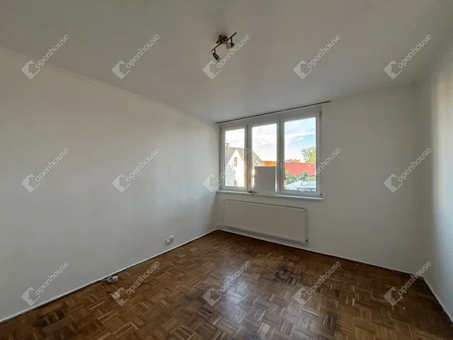 Kiadó lakás Győr, Nádorváros 48 nm
