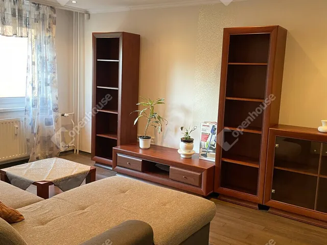 Eladó lakás Győr 68 nm