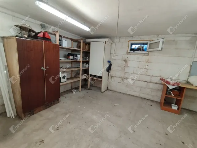 Eladó telek Győr 811 nm